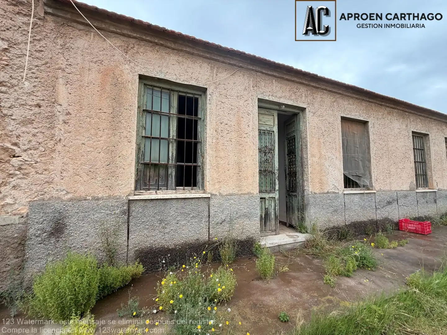 Vista exterior de Finca rústica en venda en Cartagena amb Jardí privat