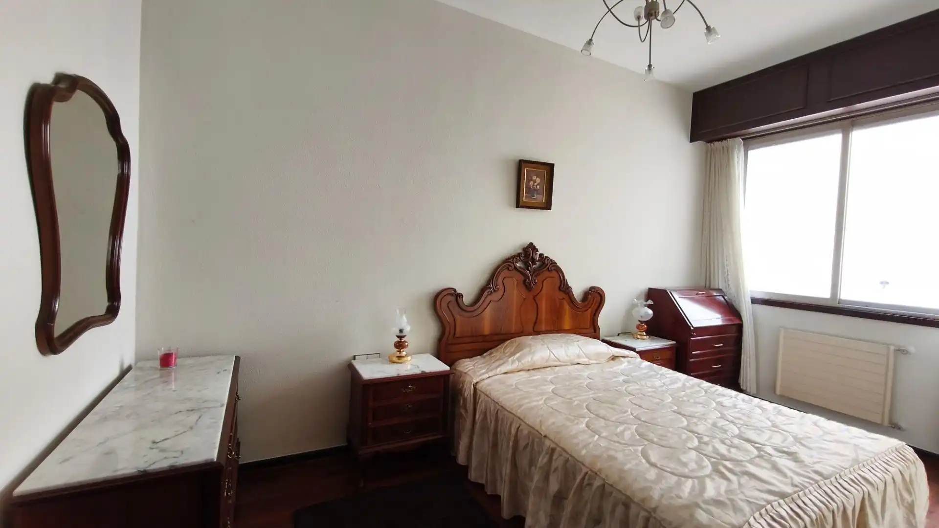 Habitación de Piso de alquiler en Bilbao  con Calefacción y Amueblado