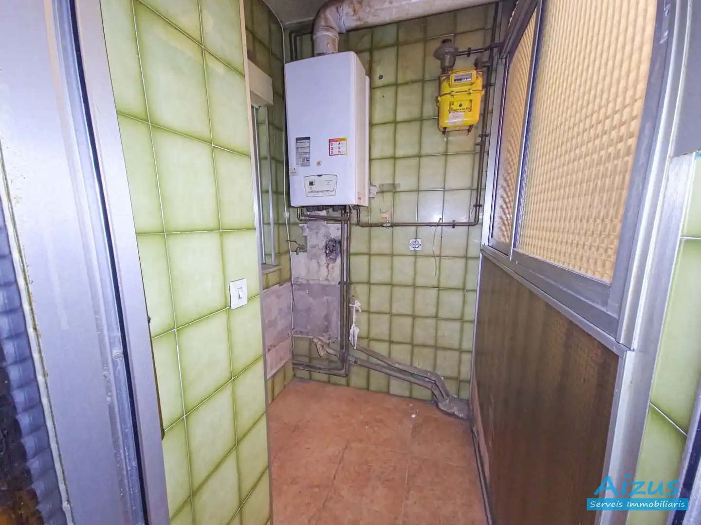 Bathroom of Flat for sale in Ripollet  with Balcony