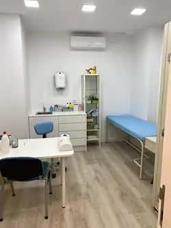 Schlafzimmer von Geschaftsraum zur Miete in Santa Coloma de Gramenet mit Möbliert