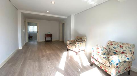 Foto 3 de Piso en venta en Canciller Ayala, Desamparados, Araba - Álava