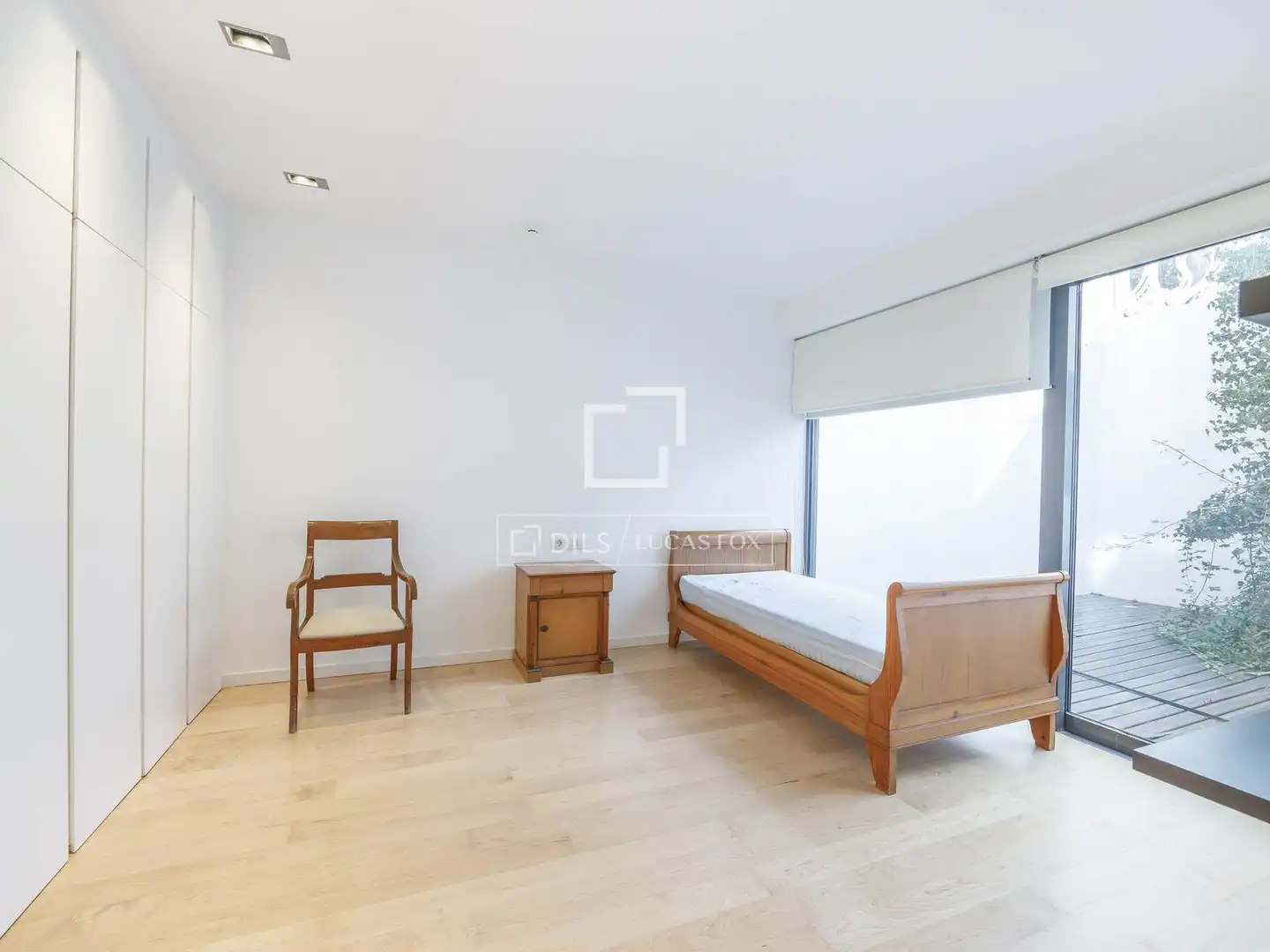 Bedroom of Houses for sale in Sagunto / Sagunt  with Air Conditioner, Parquet flooring and Swimming Pool
