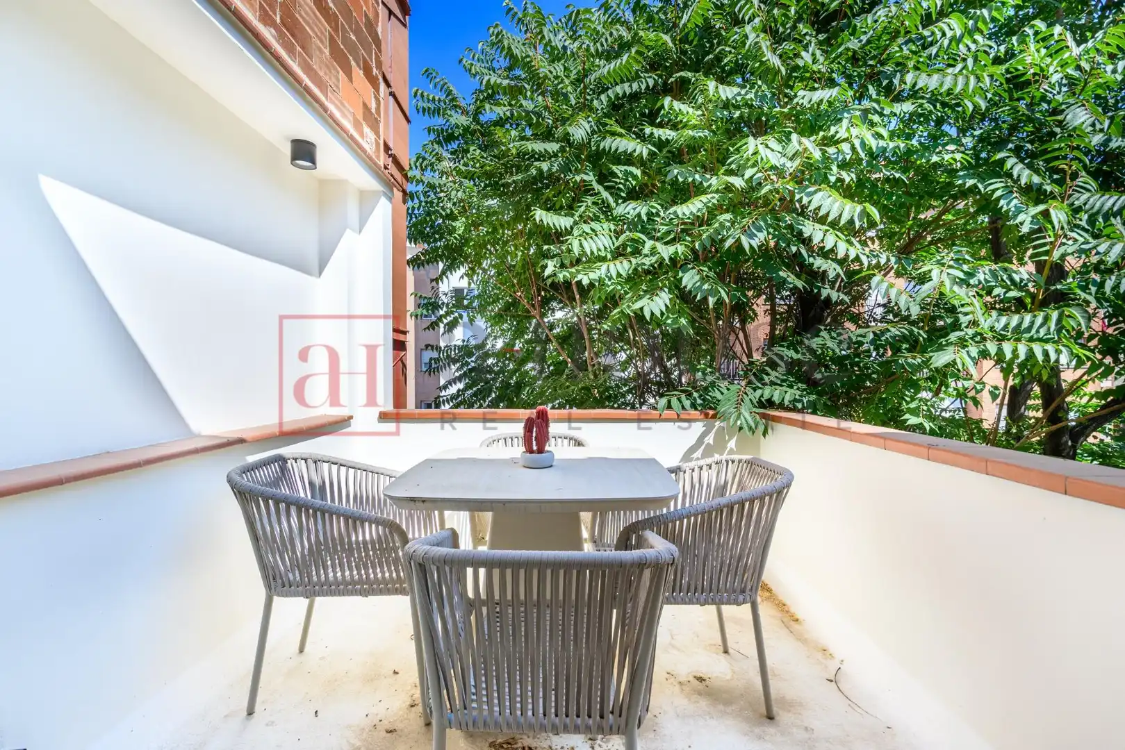 Penthouse with terrace for sale in Carrer Carrer Sèneca, imagen 8