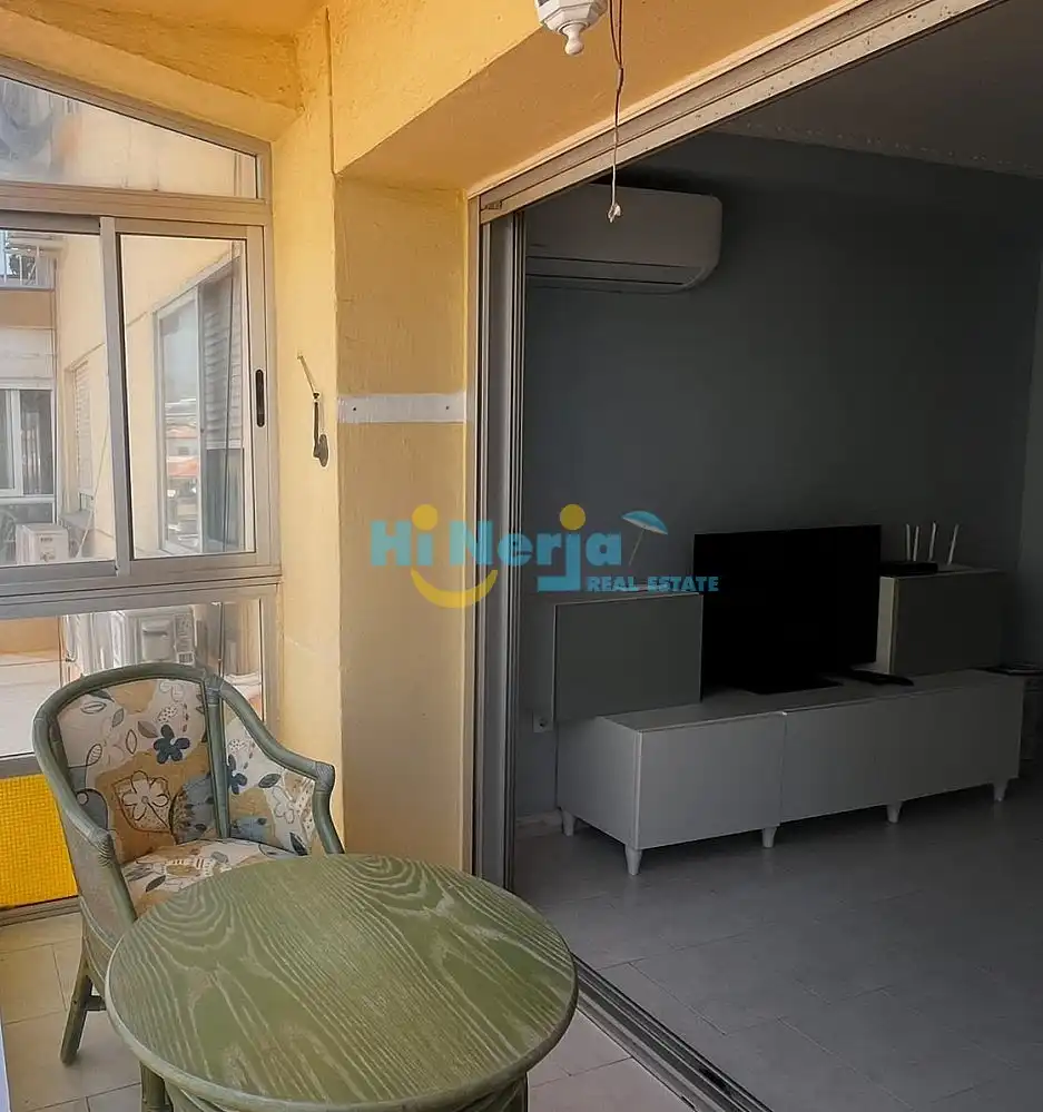 Dormitori de Apartament en venda en Algarrobo amb Aire condicionat, Calefacció i Terrassa