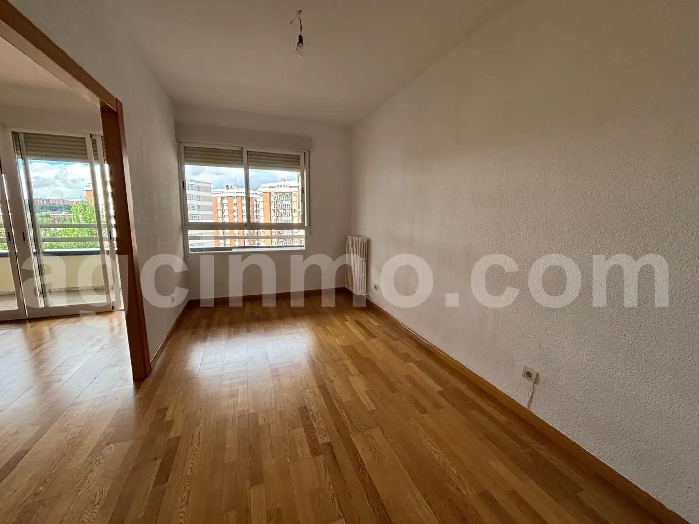 Habitación de Piso de alquiler en Valladolid con Calefacción y Terraza