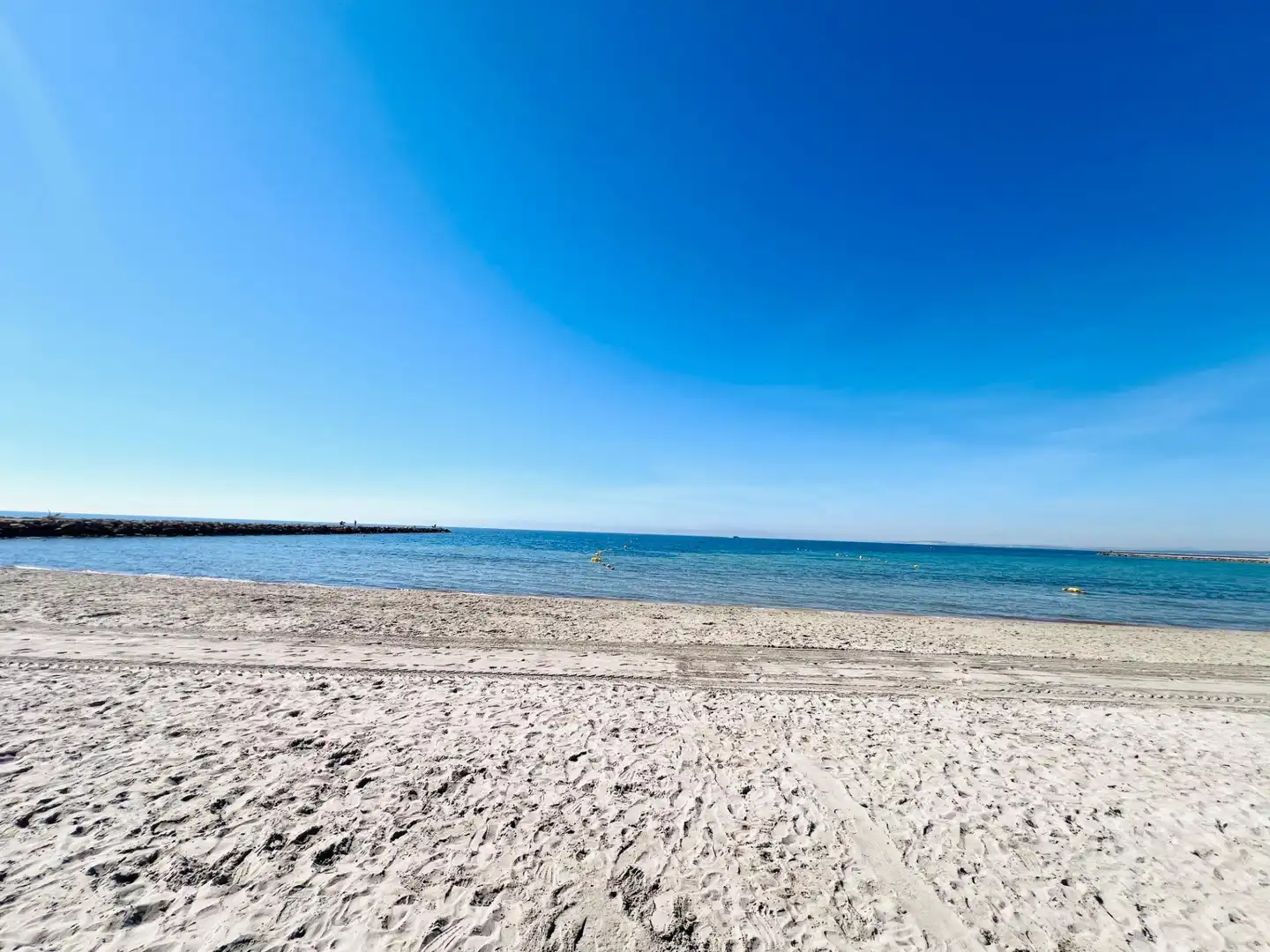 Außenansicht von Wohnung zum Verkauf in Santa Pola mit Privatgarten und Terrasse