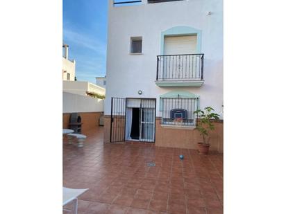 Exterior view of House or chalet for sale in Estepona  with Terrace