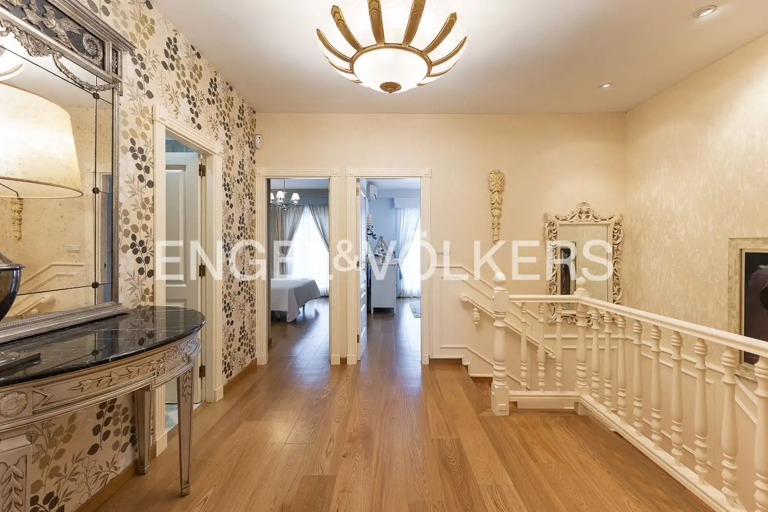 Houses for sale in Valencia  with Air Conditioner, Heating and Terrace