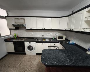 Kitchen of Flat to rent in Telde