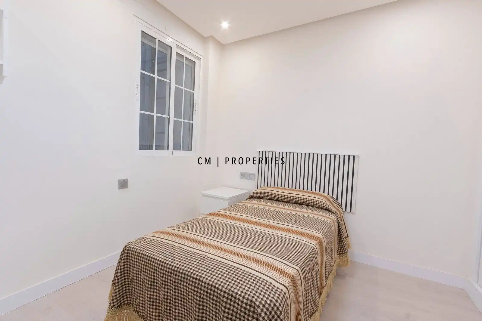 Habitación de Piso en venta en Xàtiva con Aire acondicionado, Calefacción y Amueblado
