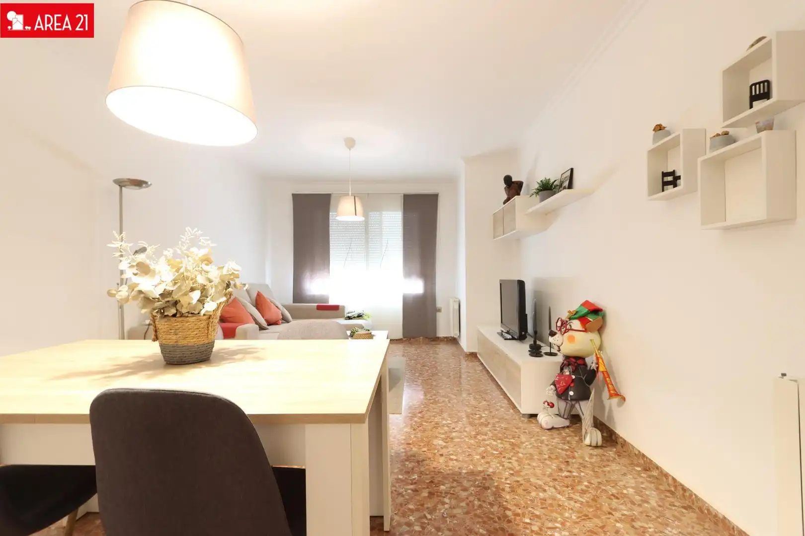 Piso de alquiler en Núcleo Urbano