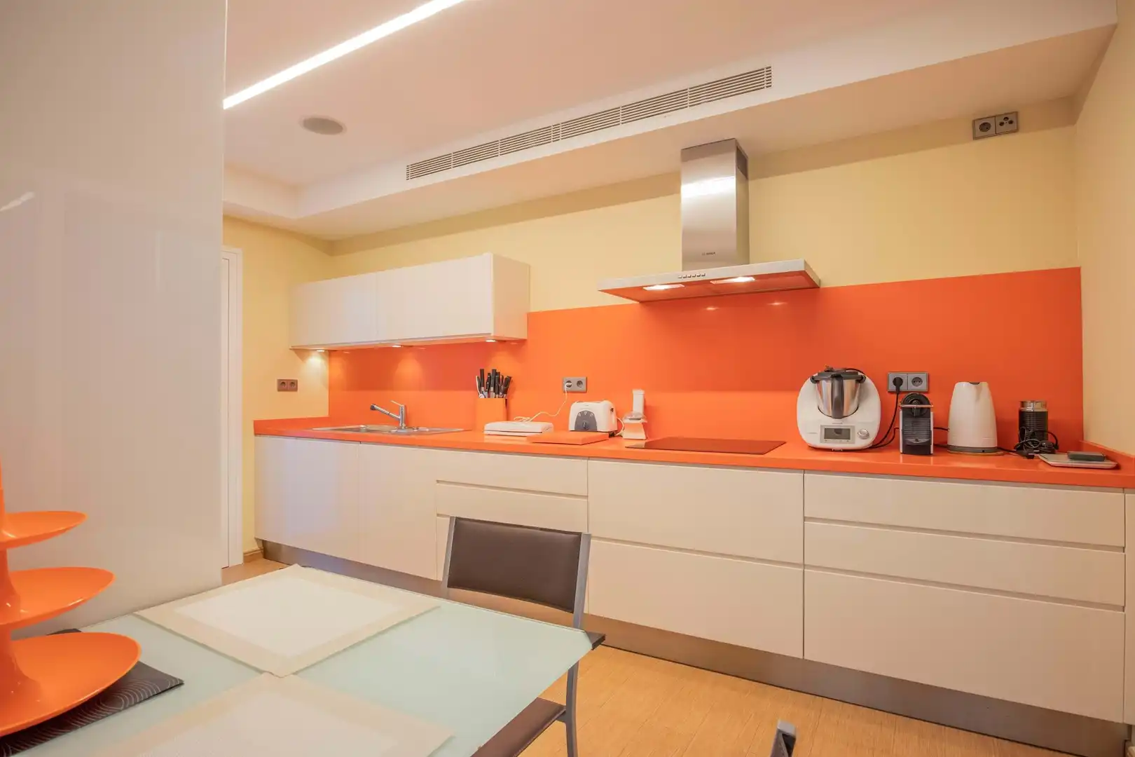 Kitchen of Flat for sale in Santa Cruz de Tenerife  with Air Conditioner, Furnished and Jacuzzi