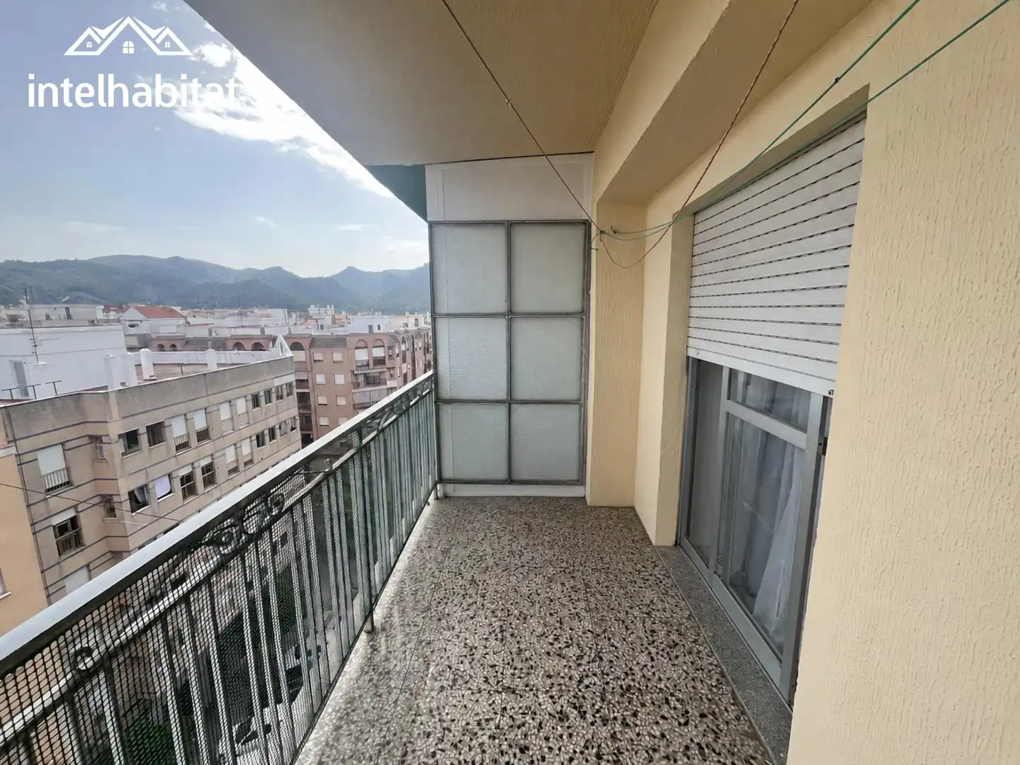Vista exterior de Piso en venta en Gandia con Terraza, Amueblado y Balcón