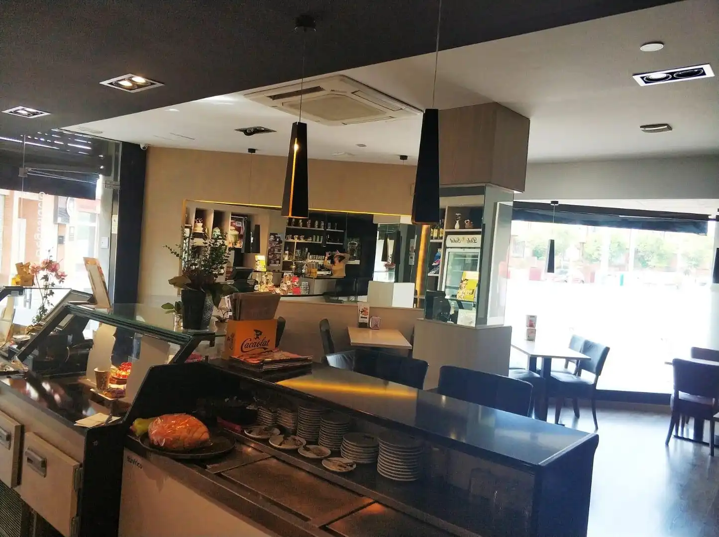 Local de lloguer en Igualada amb Aire condicionat