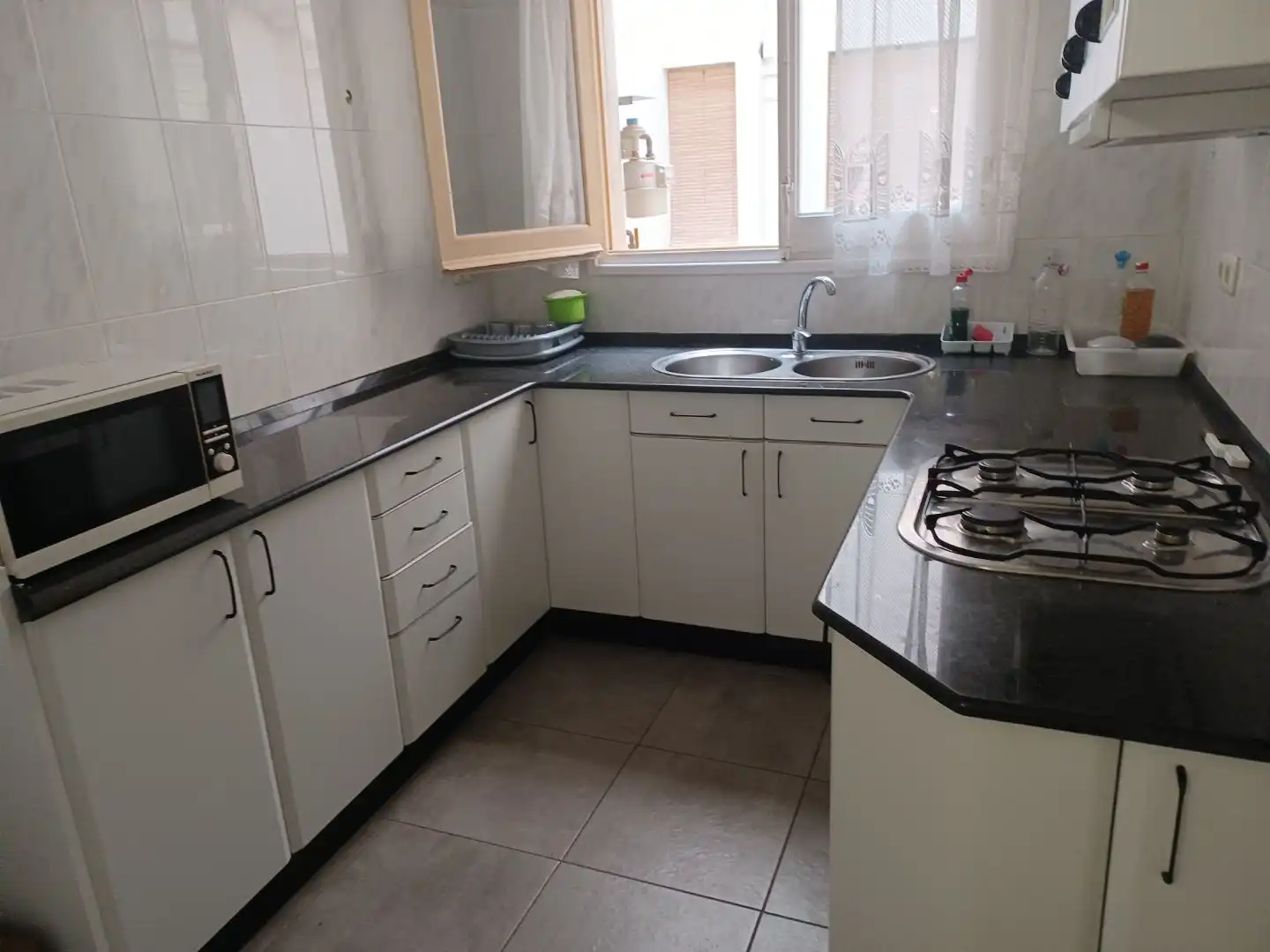 Cocina de Piso de alquiler en Lleida con Calefacción, Terraza y Amueblado