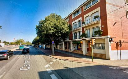 Exterior view of Single-family semi-detached for sale in Sabadell  with Air Conditioner, Heating and Terrace