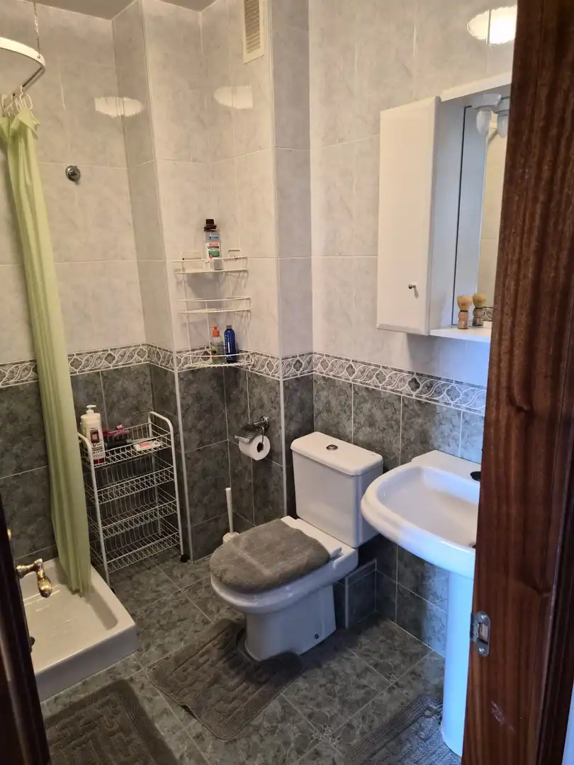 Bathroom of Flat for sale in Brión  with Heating, Private garden and Storage room