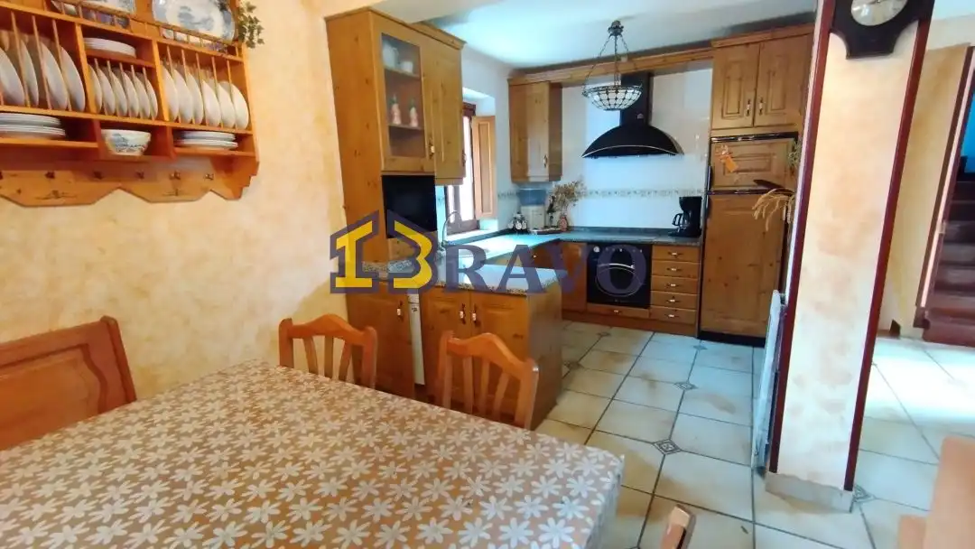 Casa o xalet en venda a Valle de Losa