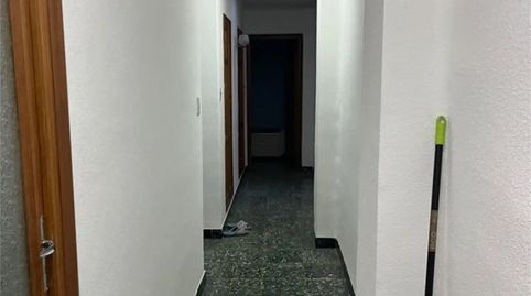 Foto 2 de Casa adosada en venta en Calle Cabo Noval, Albuixarres, Alzira