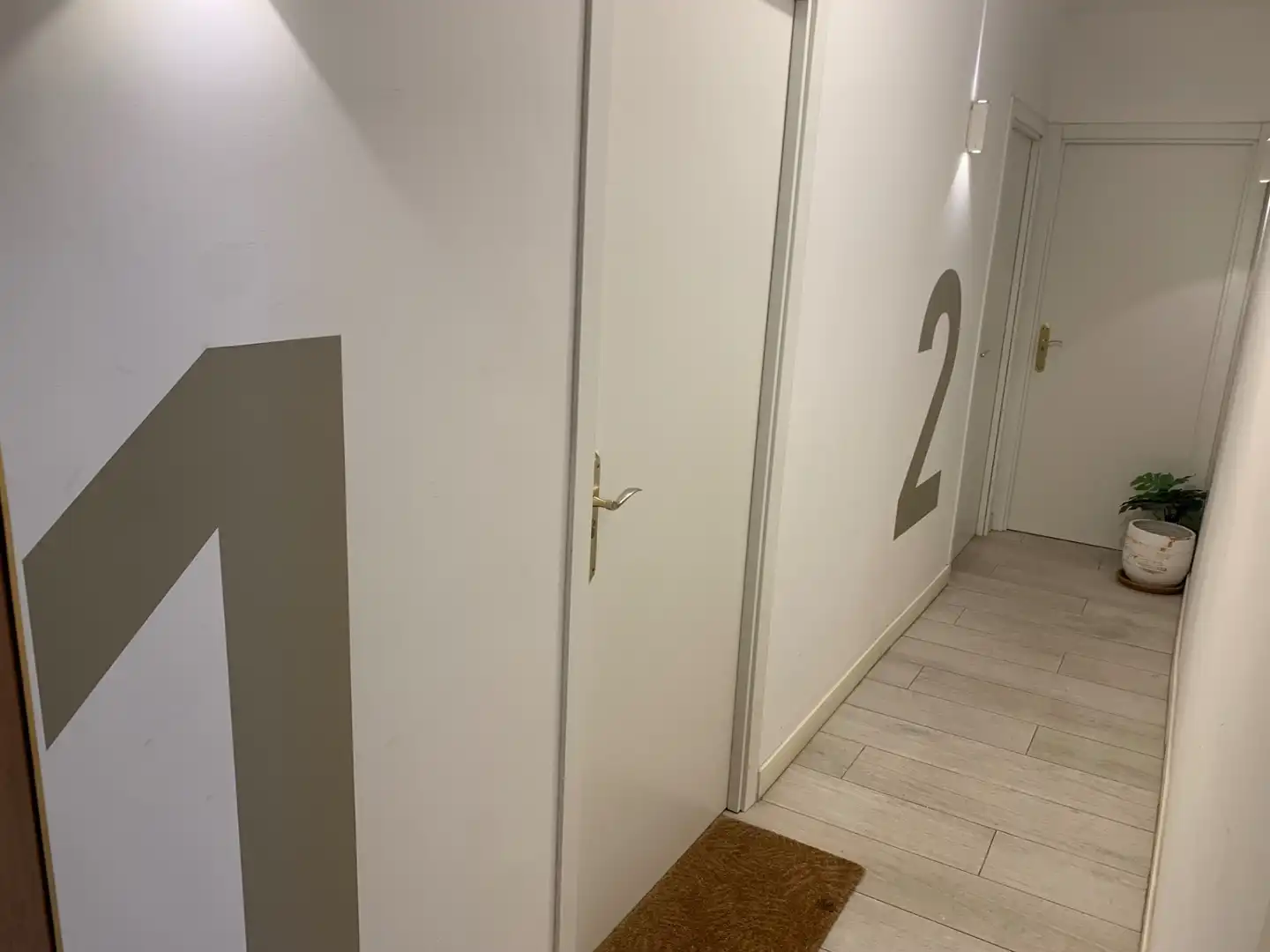 Study for rent in Madrid  with Air Conditioner, Heating and Furnished