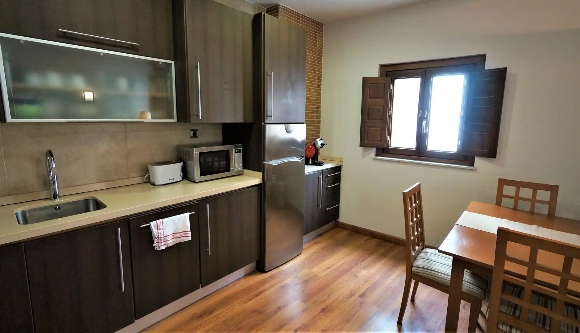 Cocina de Apartamento de alquiler en Salamanca con Aire acondicionado, Calefacción y Parquet