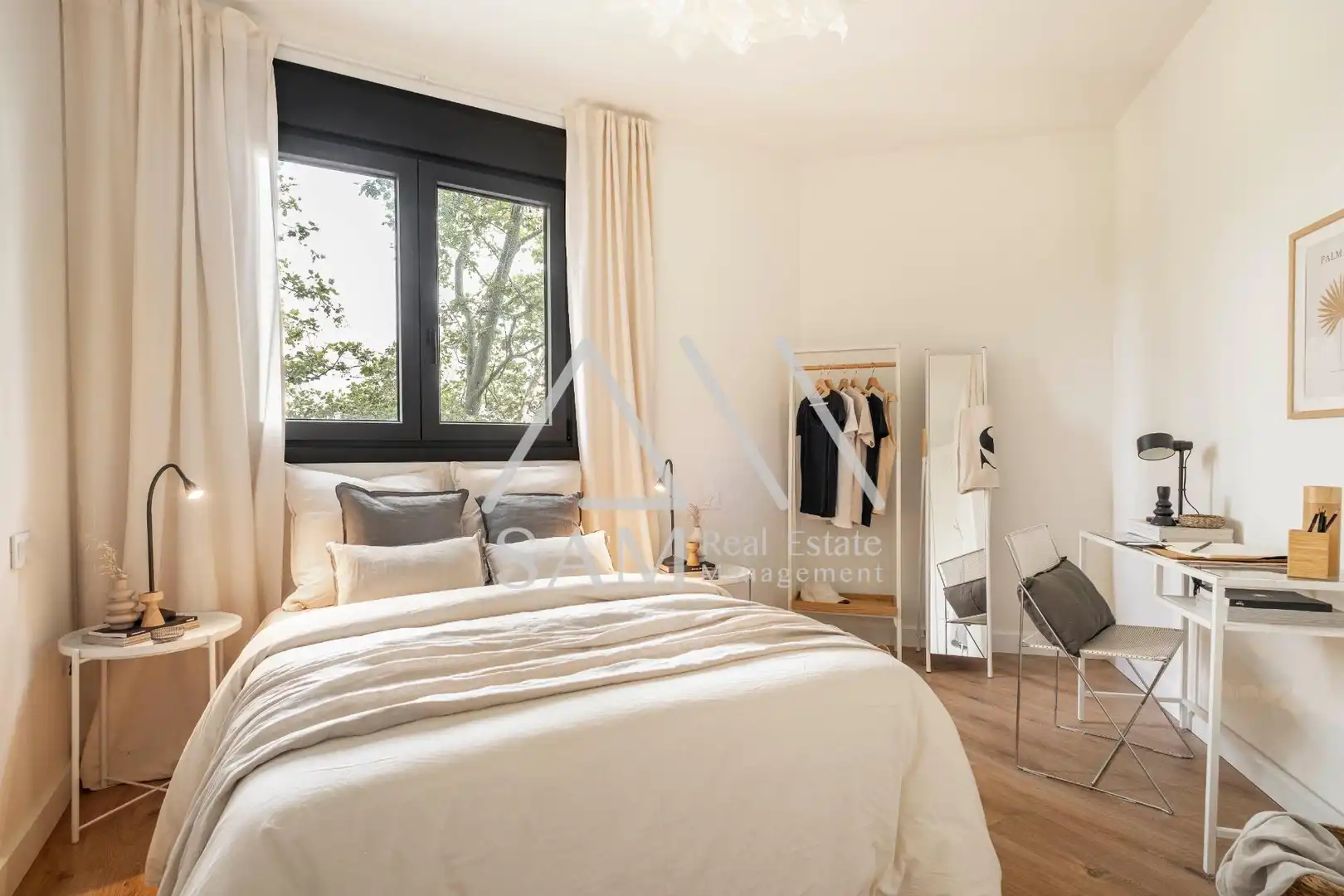 Habitación de Piso en venta en Barcelona con Calefacción, Terraza y Balcón