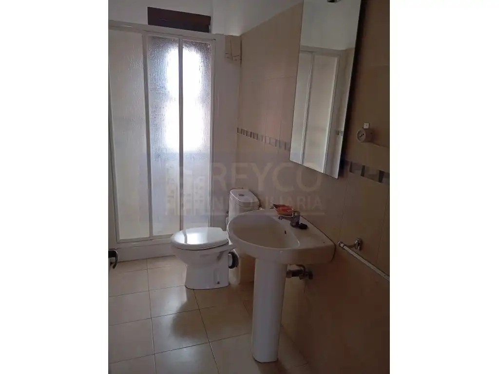 Baño de Piso en venta en Baños de Río Tobía