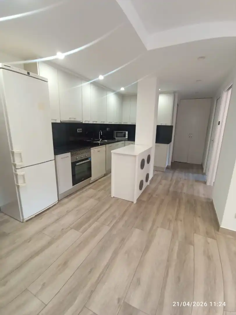 Kitchen of Flat for sale in Avià