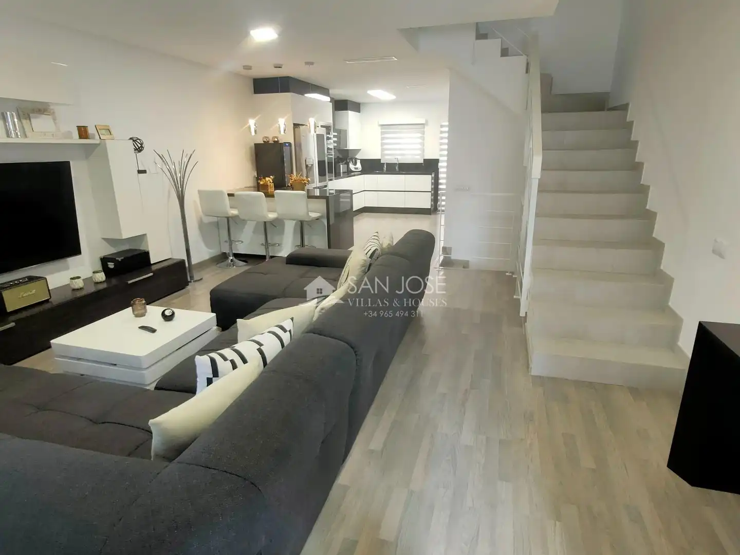 Sala d'estar de Casa o xalet en venda en Aspe amb Jardí privat, Terrassa i Traster