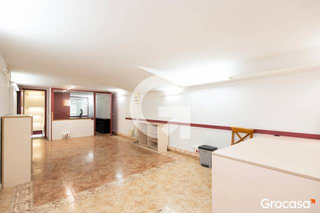 Local comercial en Venta en CL SANFELIU DE en Sanfeliu