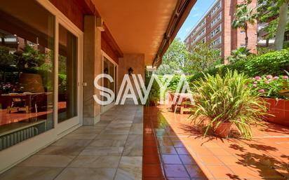 Jardí de Planta baixa en venda en  Barcelona Capital amb Aire condicionat, Terrassa i Balcó