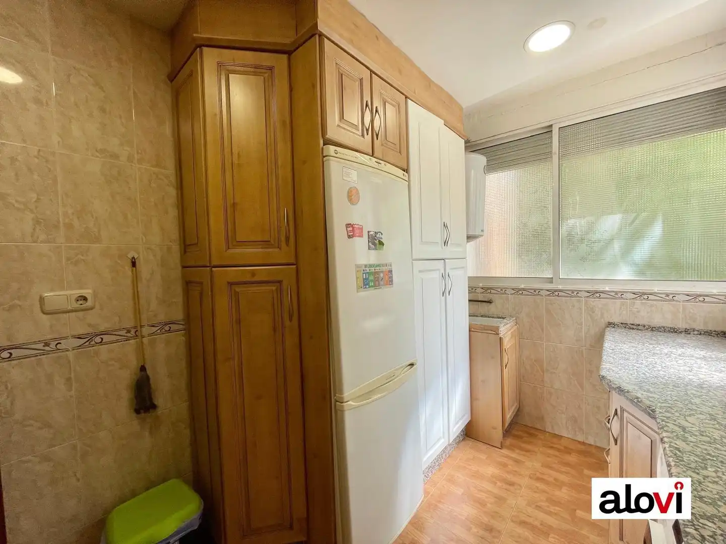 Küche von Wohnung zur untervermieten in Granada mit Möbliert und Balkon