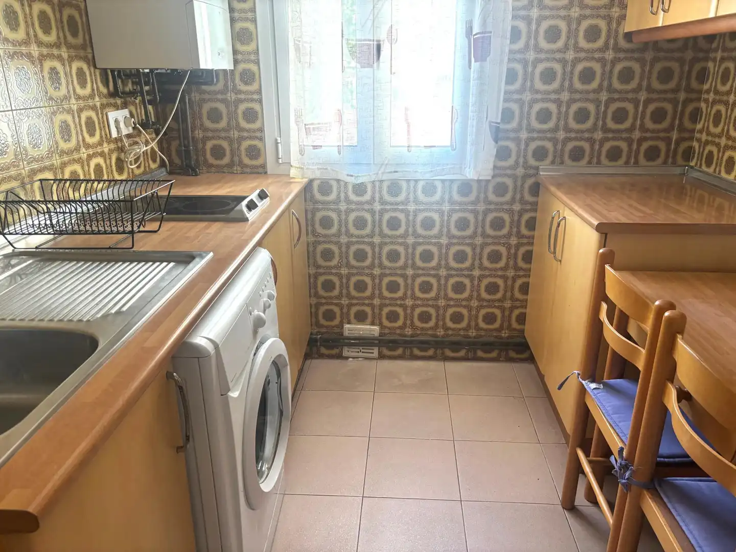 Kitchen of Flat for rent in Madrid