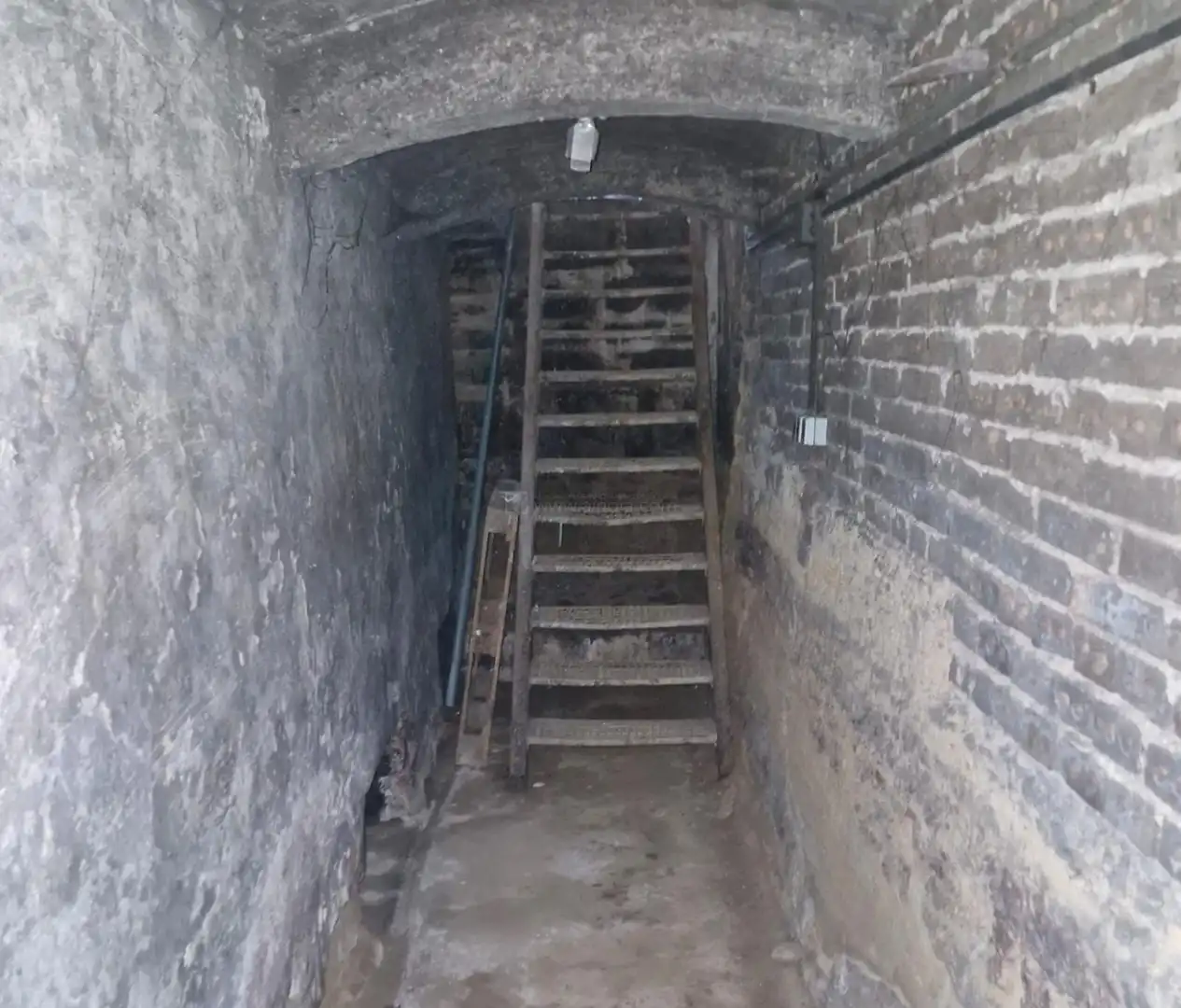 Altres en venda a Anguciana - CL BODEGAS, imagen 5
