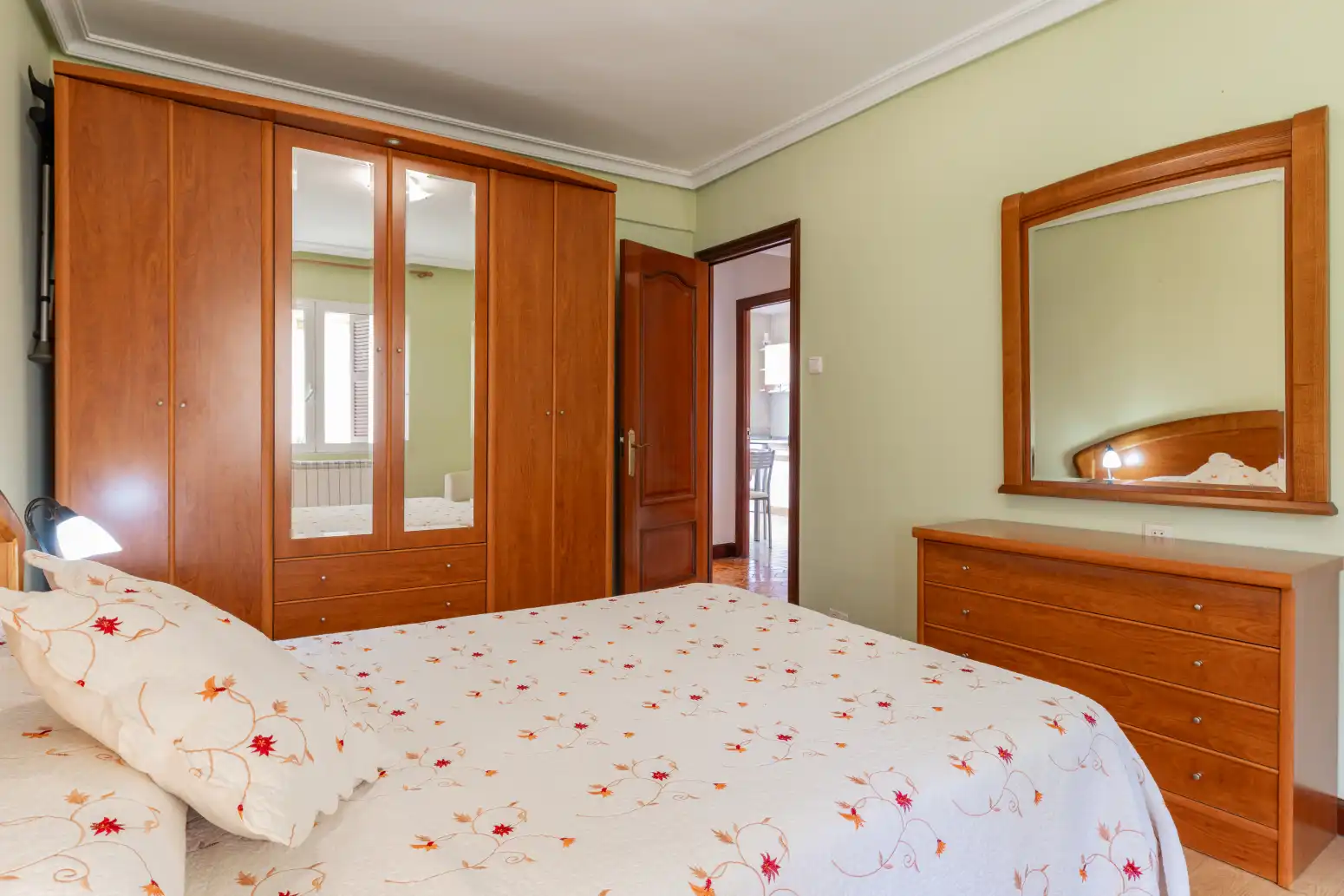 Schlafzimmer von Wohnung zum Verkauf in Hernani, Gipuzkoa