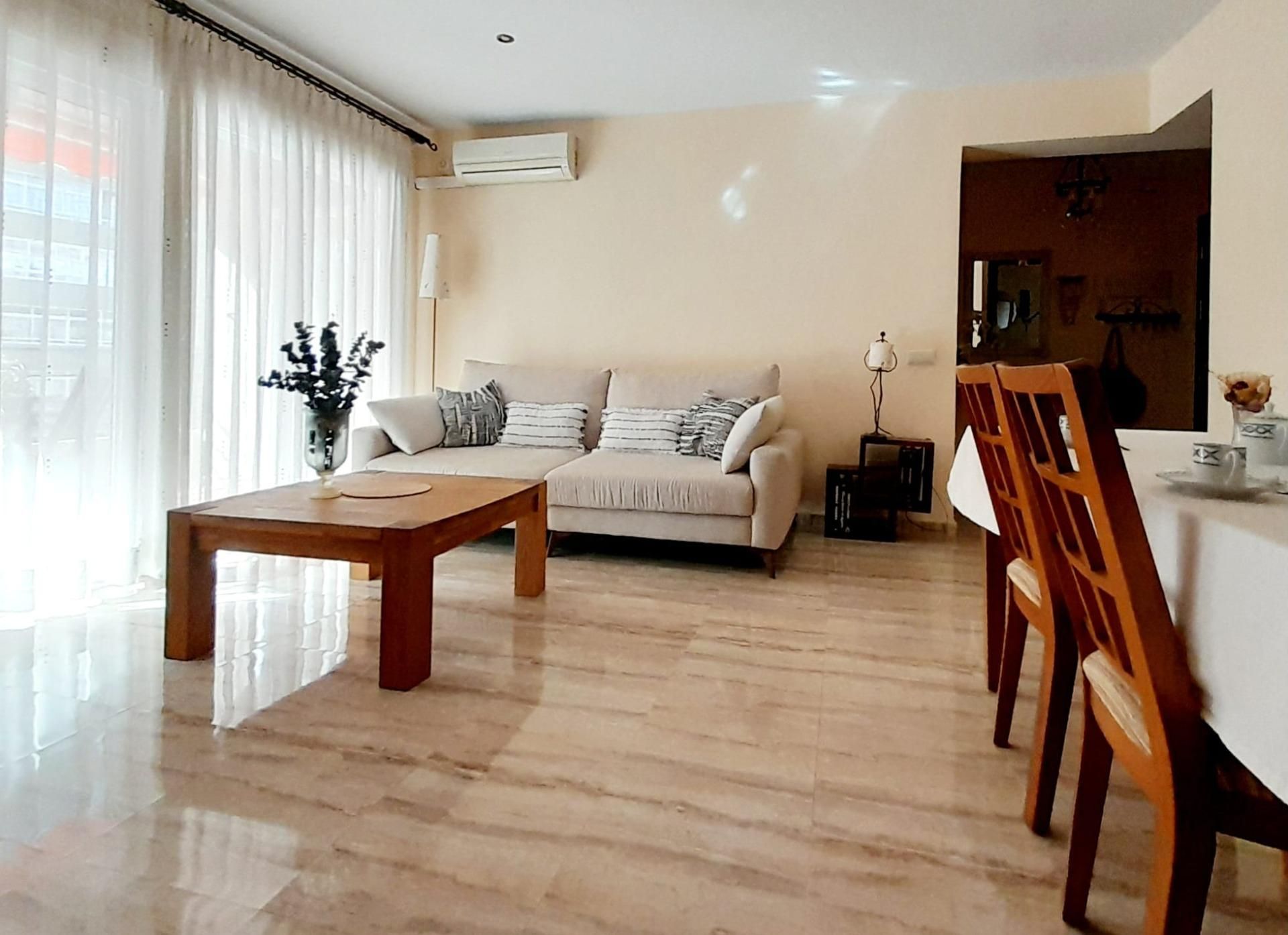 Living room of Flat for sale in Fuengirola  with Air Conditioner and Community pool