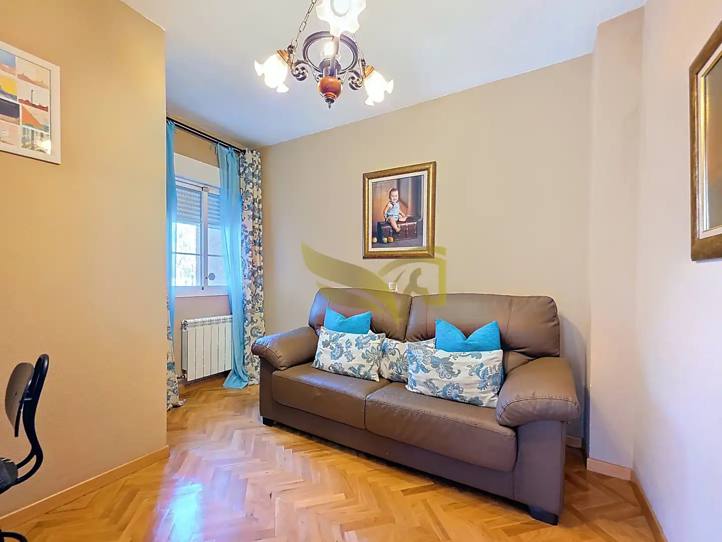Sala de estar de Casa adosada en venta en Aranjuez con Aire acondicionado, Calefacción y Jardín privado