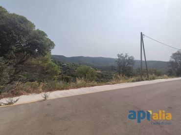 Terreno residencial en venta en Carrer Càceres 10
