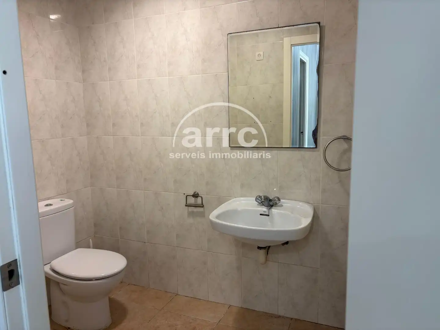Local comercial de lloguer a Centre - Nucli Antic, imagen 10