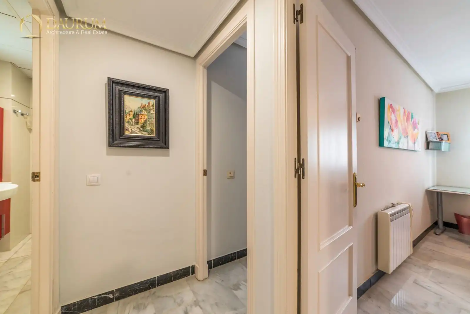 Maisonette zum Verkauf in San Juan de Aznalfarache mit Klimaanlage, Heizung und Terrasse