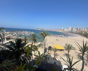 Vista exterior de Edifici en venda en Benidorm