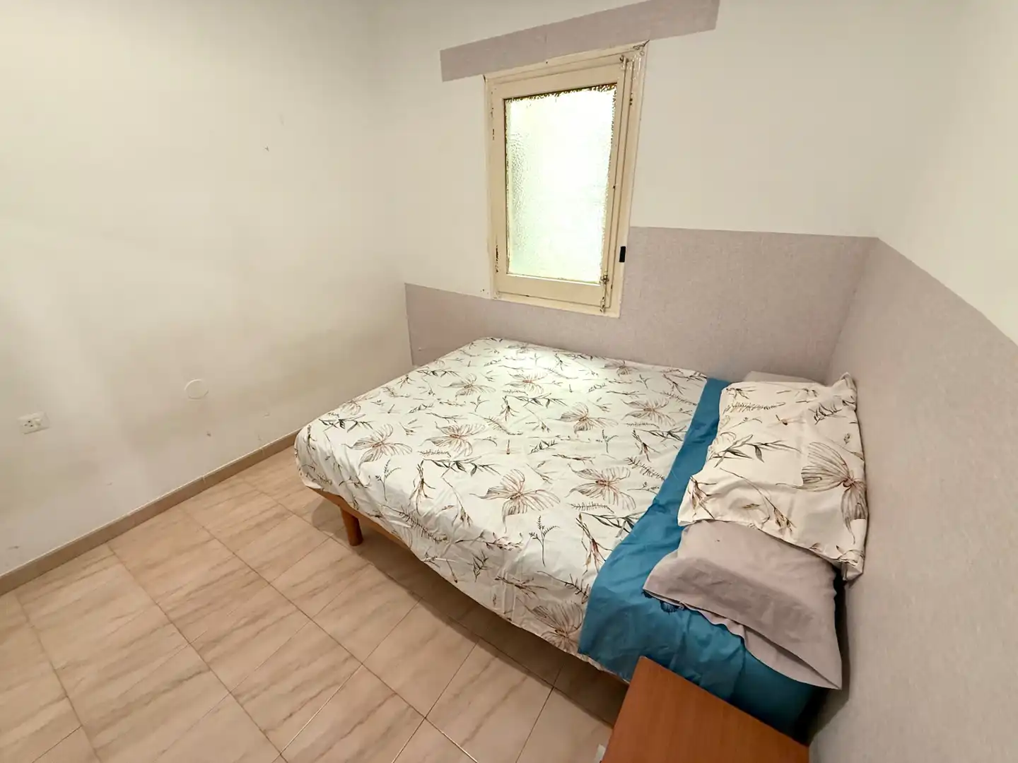 Habitación de Ático en venta en Barcelona con Terraza y Horno