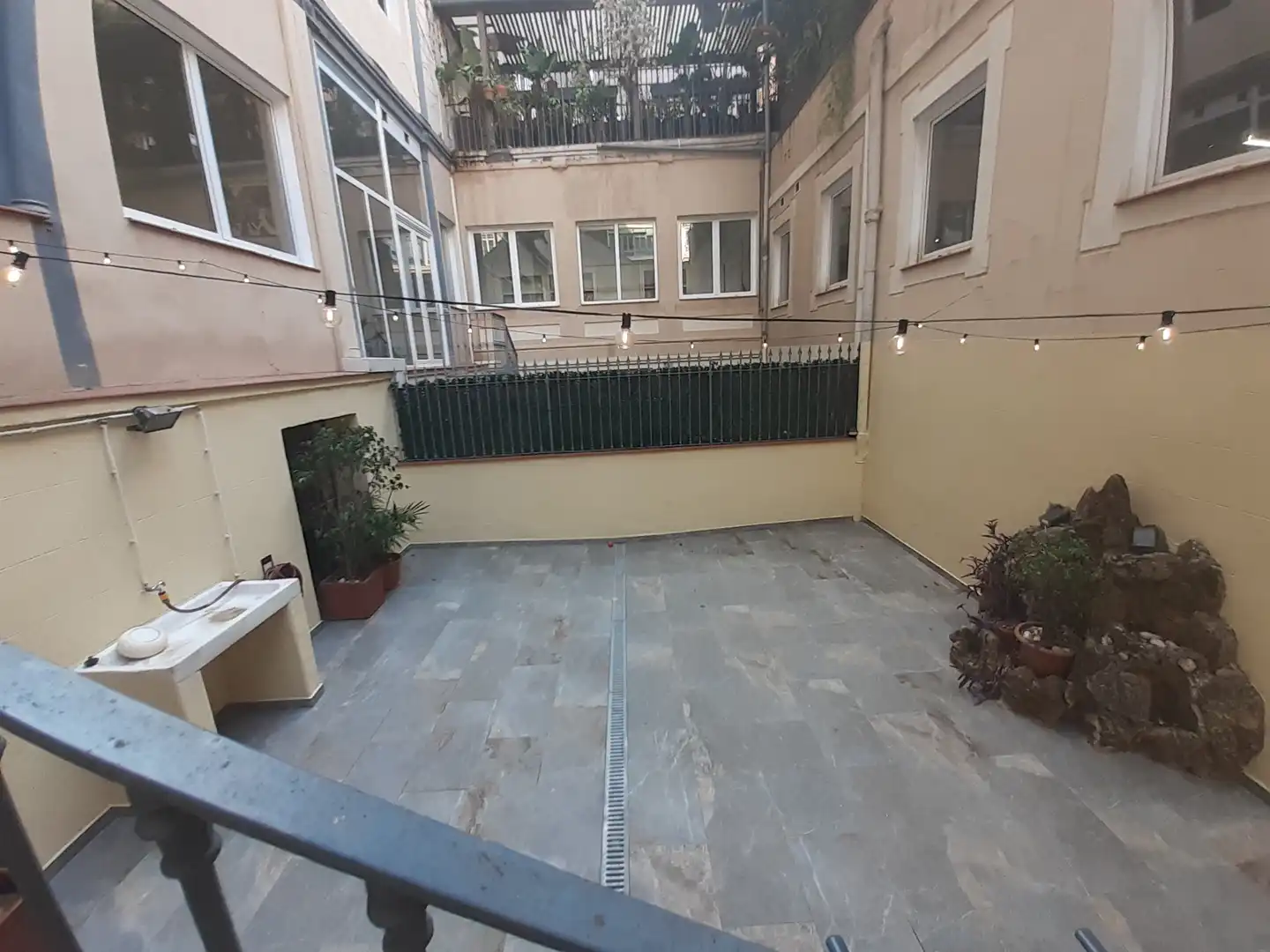 Terrassa de Pis en venda en Barcelona amb Calefacció, Jardí privat i Parquet