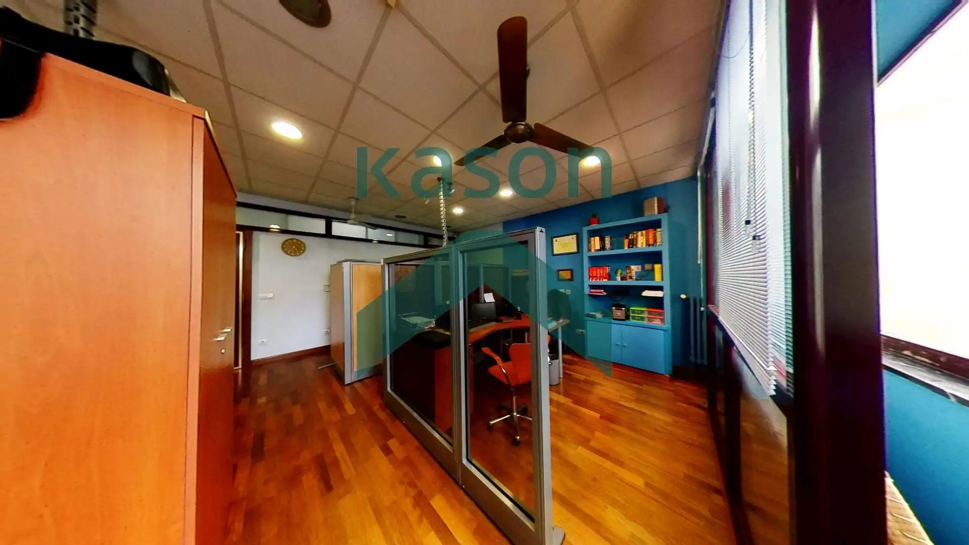 Office for sale in Madrid  with Air Conditioner and Heating