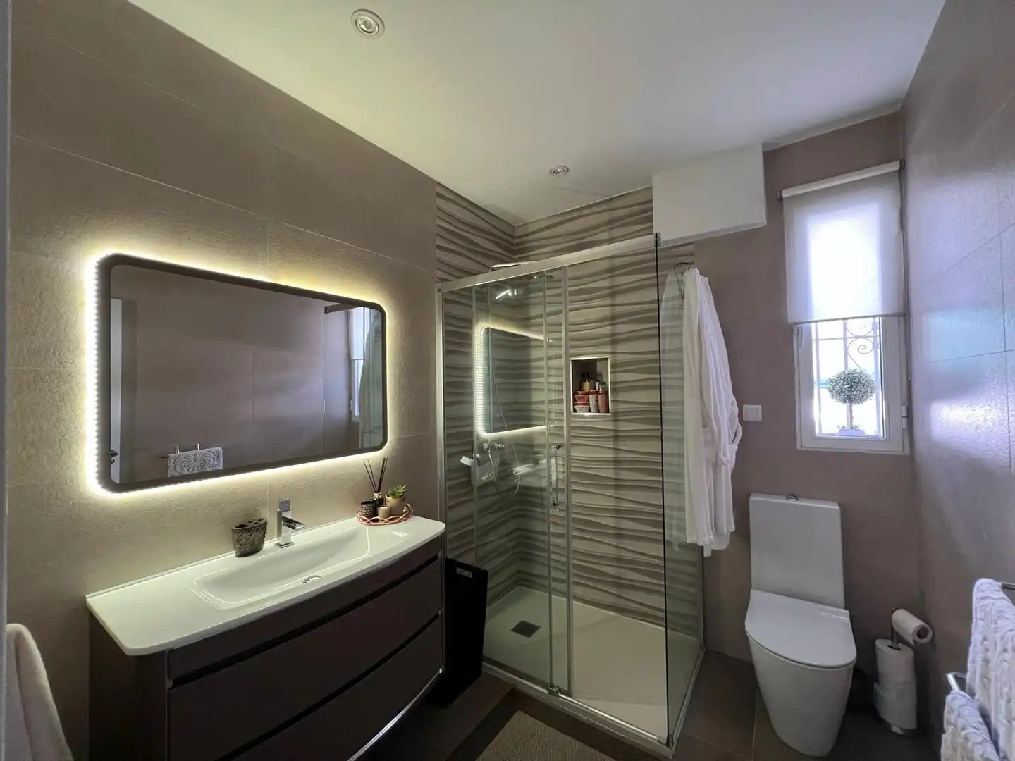 Baño de Casa o chalet en venta en Estepona con Aire acondicionado, Jardín privado y Terraza