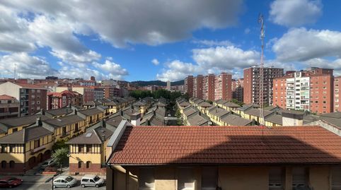 Foto 2 de Piso en venta en Sagarminaga Etxetaldea, Santutxu - Basarrate, Bilbao