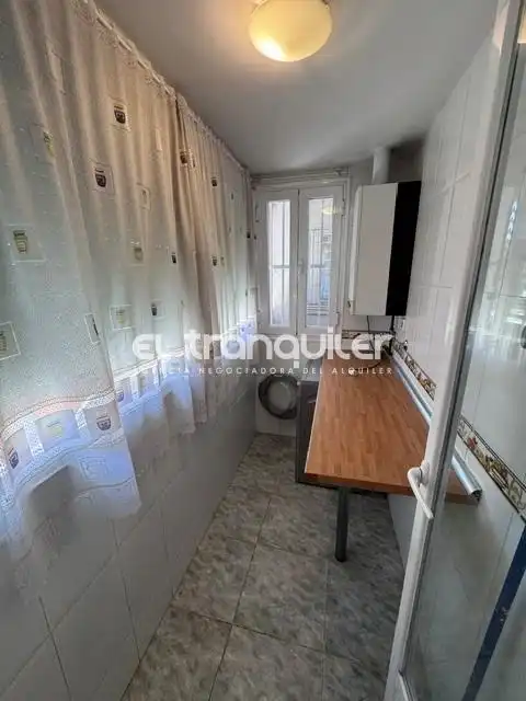 Kitchen of Flat for rent in Madrid  with Storage room, Furnished and Washing machine