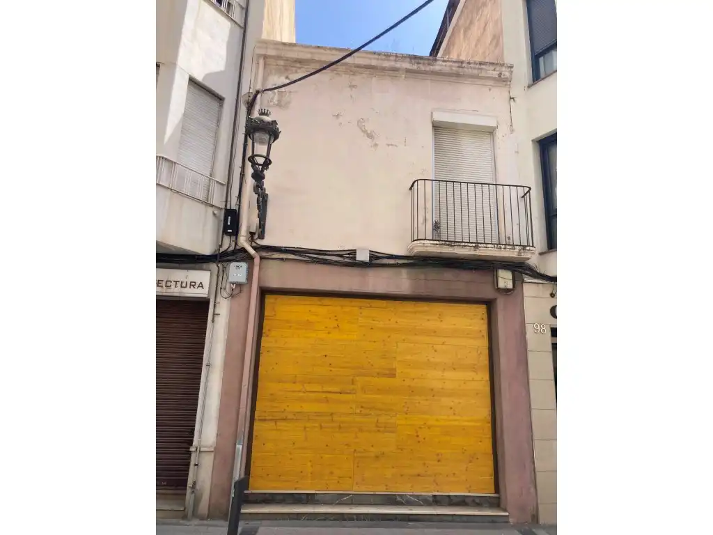 Casa en venta en Calle Amadeu, imagen 2