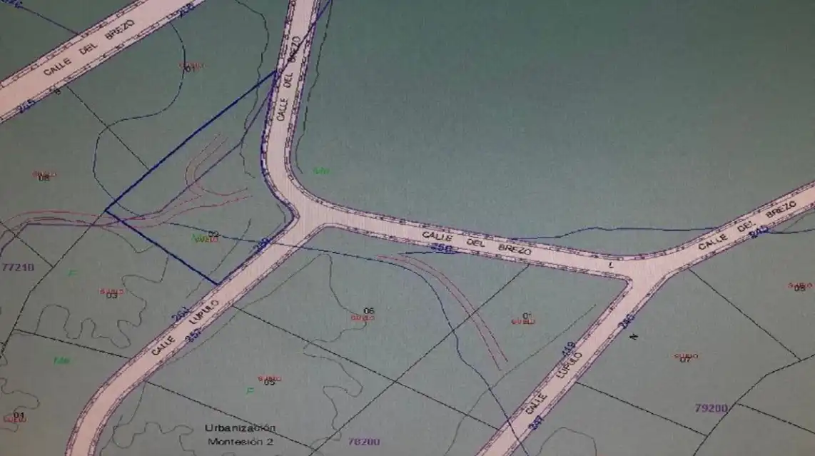 Terreno residencial en venta en Los Cigarrales - La Bastida