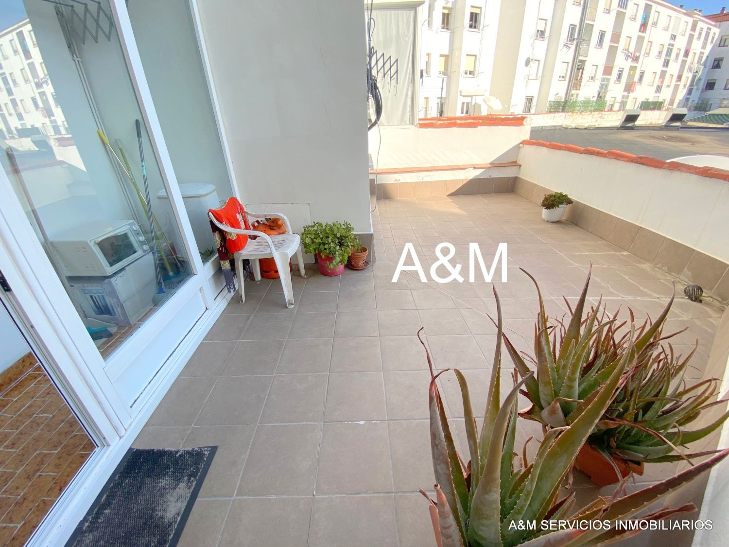 Terrassa de Pis en venda en Vitoria - Gasteiz amb Calefacció, Terrassa i Traster